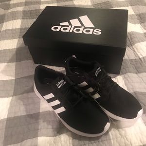 Women’s Adidas shoes 8.5